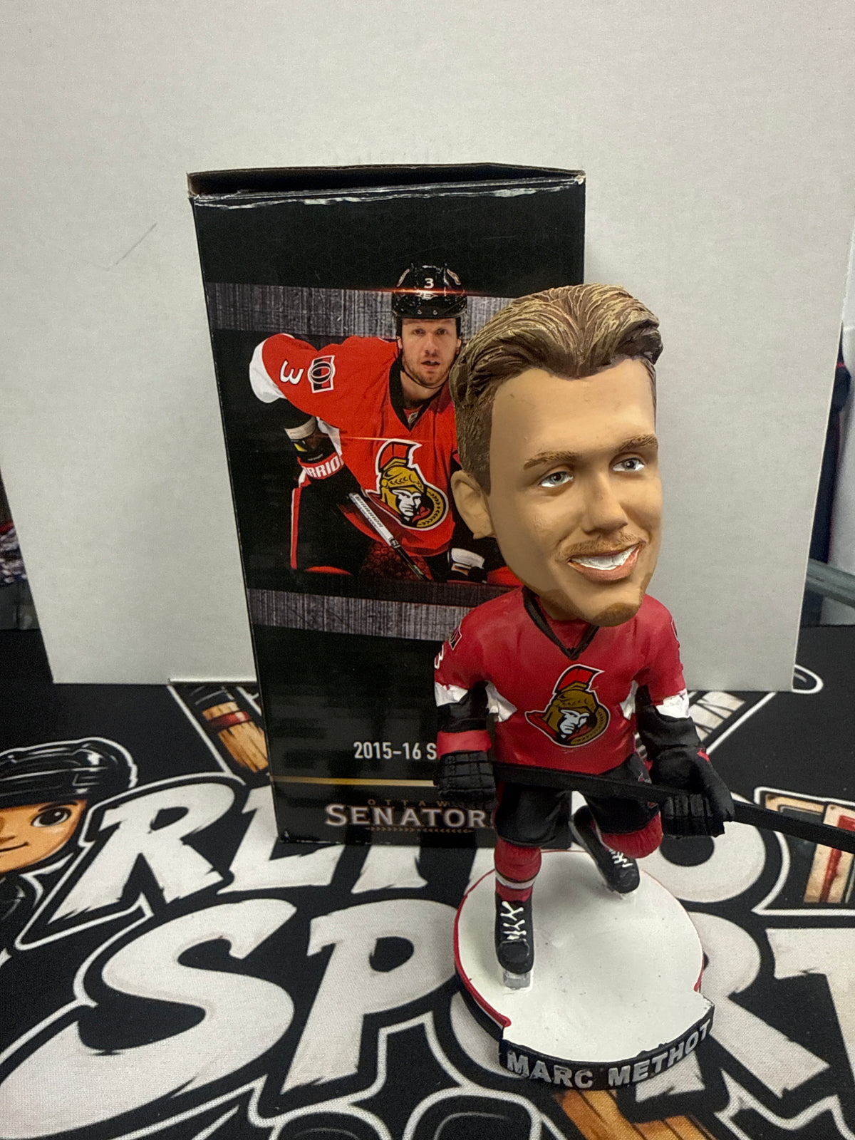 Bobblehead sénateur Marc Méthot