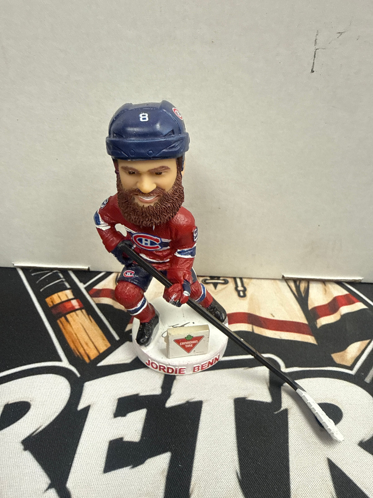 Bobblehead jordie benn sans boîte