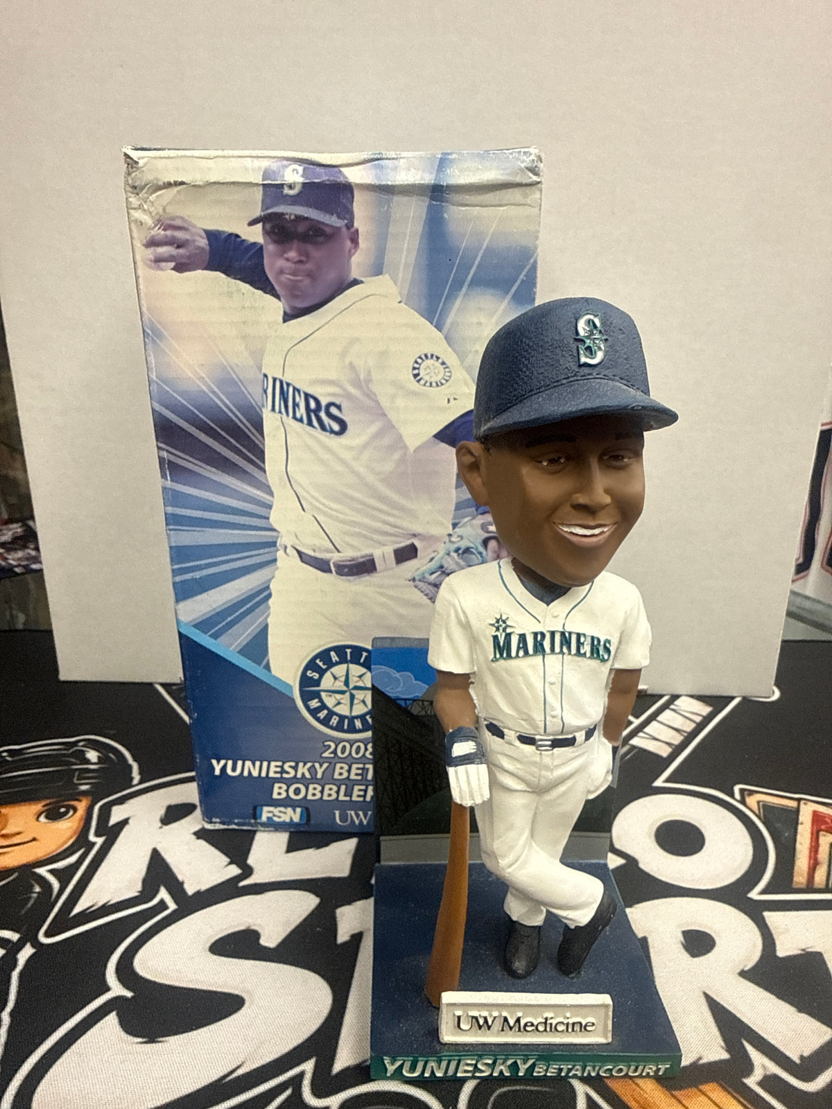 Bobblehead Yuniesky Betancourt